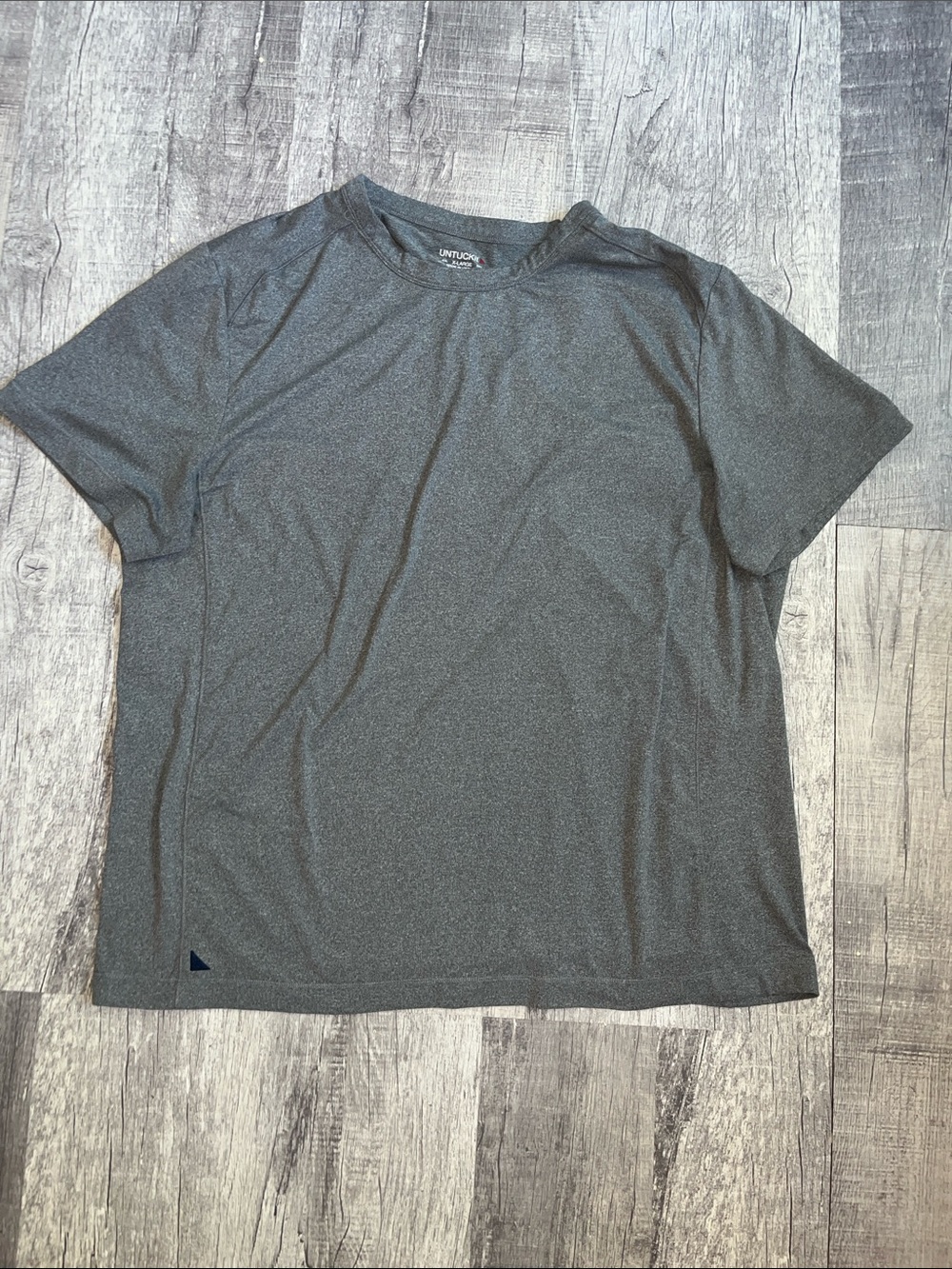 UNTUCKit Performance Tee